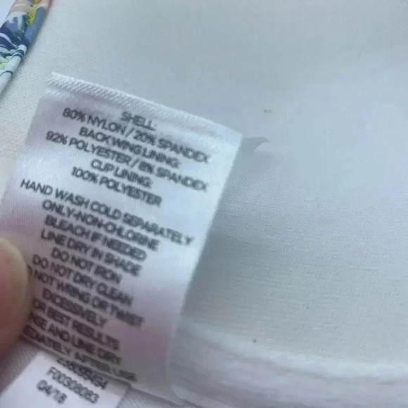 Shade and shore yellow  floral bikini top 32B - Picture 10 of 11